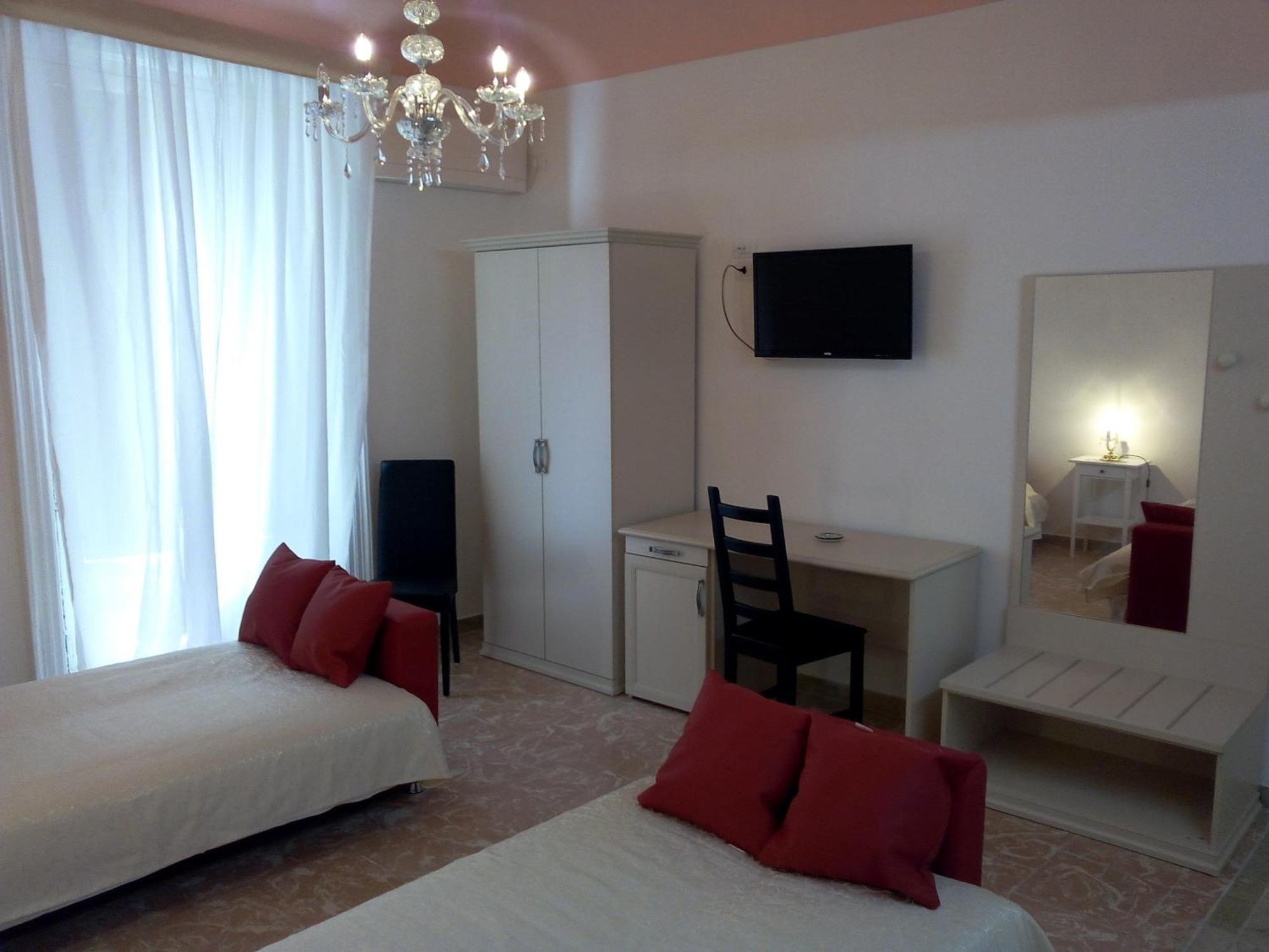 Gualtiero Camere & Suite Caltagirone Bilik gambar