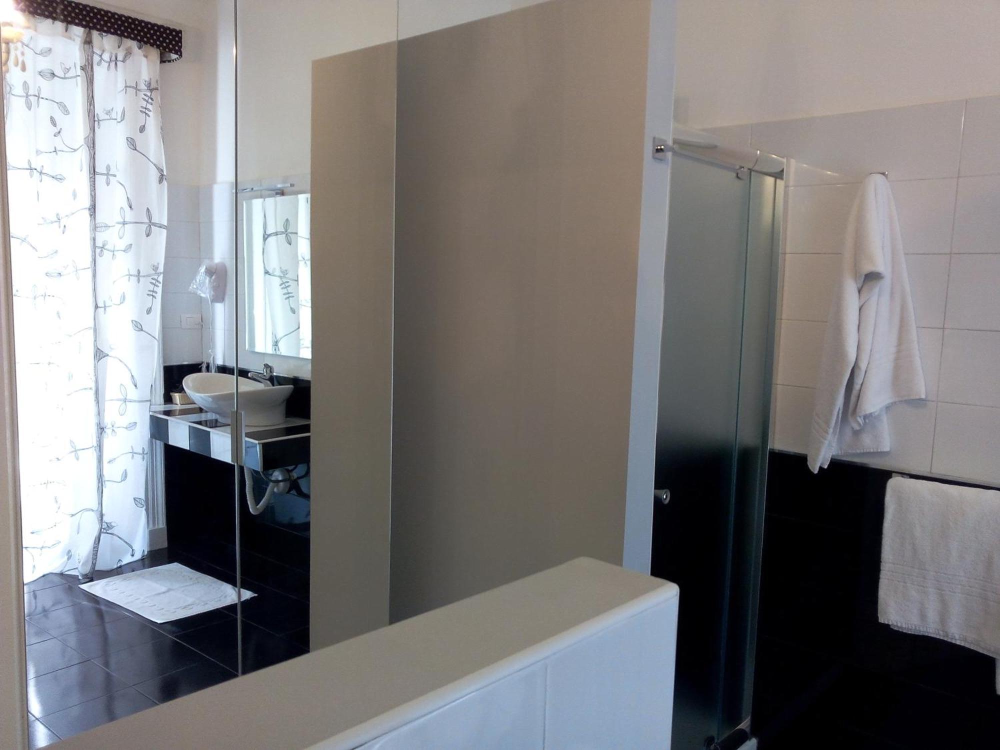 Gualtiero Camere & Suite Caltagirone Bilik gambar