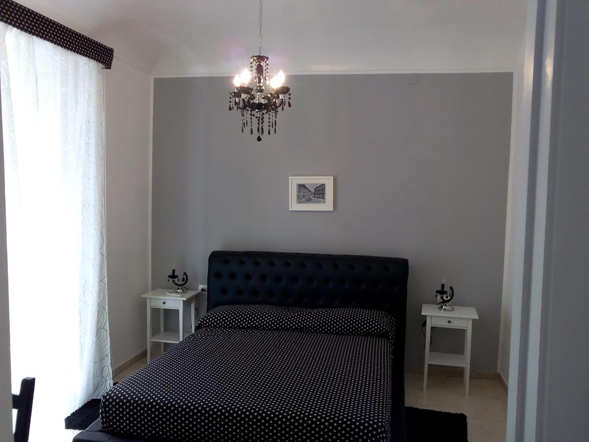 Gualtiero Camere & Suite Caltagirone Bilik gambar