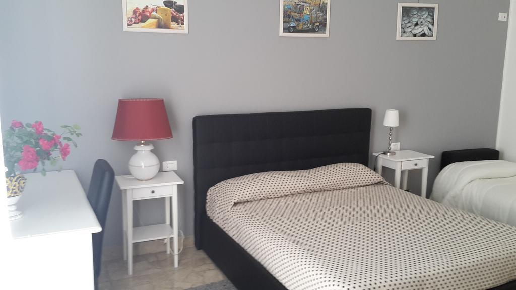 Gualtiero Camere & Suite Caltagirone Luaran gambar